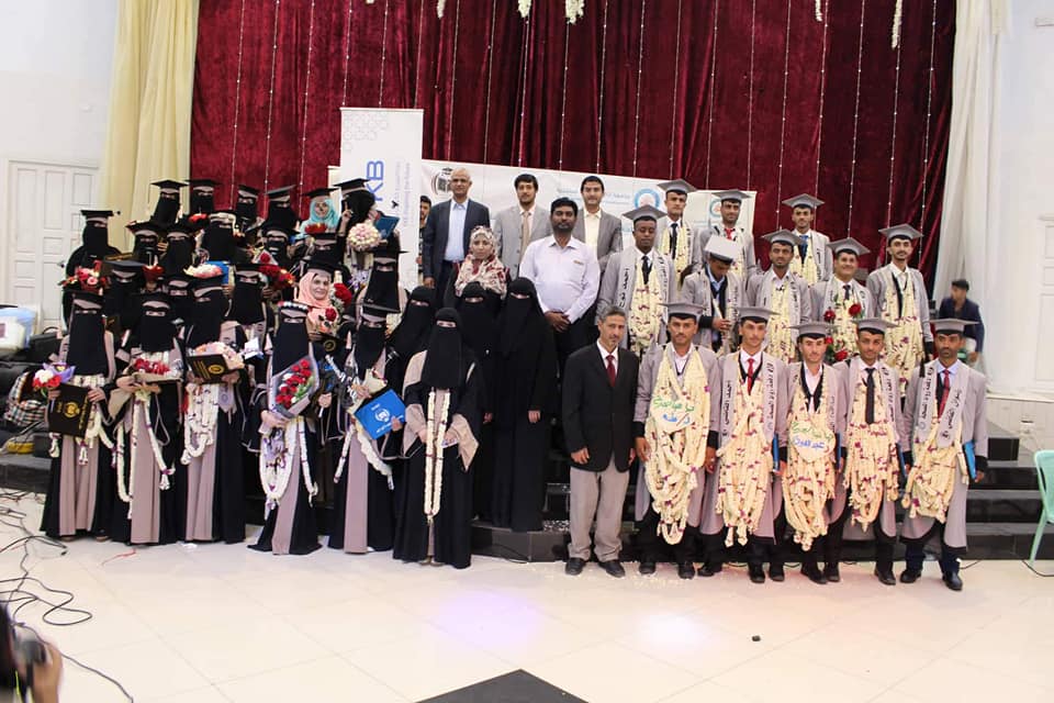 "حفل تخرج دفعة (رواد الصحة) "