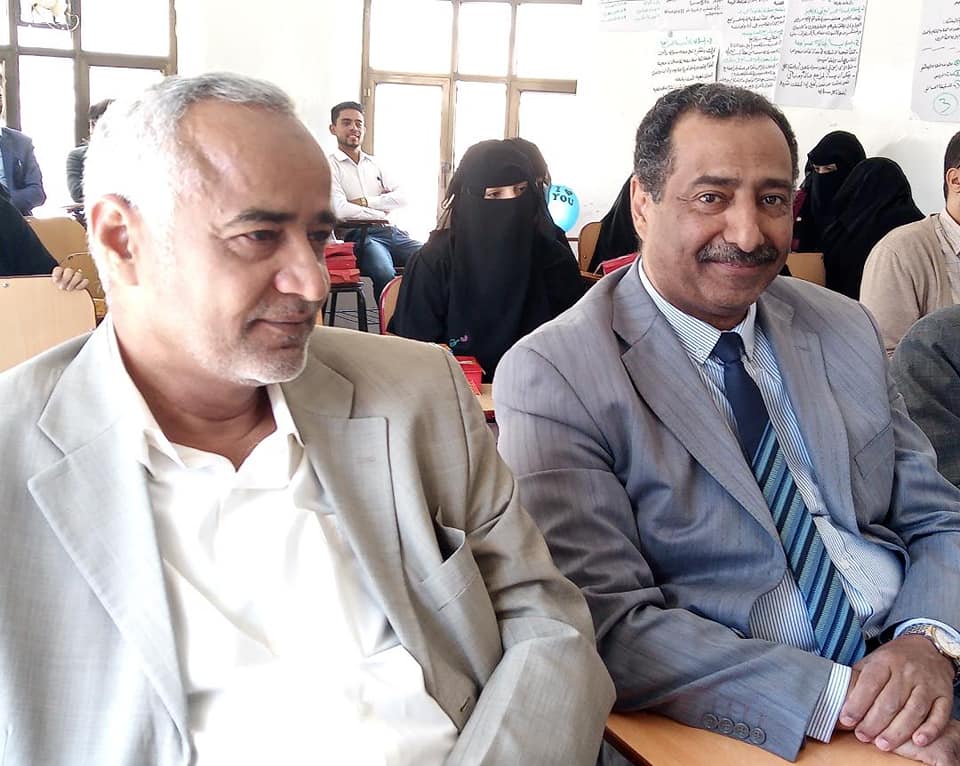 "مُناقشة أبحاث التخرج لكُلية العلوم الإدارية والإنسانية لتخصُصي إدارة الأعمال والمالية والمصرفية "