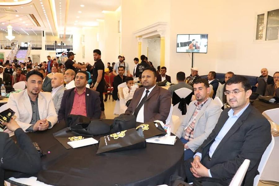 "حفل تخرج دفعة ( تخصُصي إنسانية)"