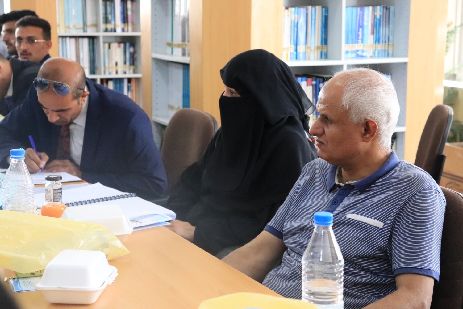 مناقشة بحث تخرج الدفعة السادسة من قسم التخدير (كلية العلوم الطبية)