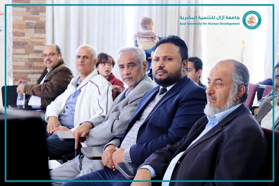 مناقشة مشروع تخرج قسم الصيدلة - كلية العلوم الطبية
