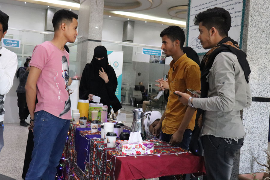 "النشاط التطبيقي لطلاب نُظم المعلومات الإدارية"